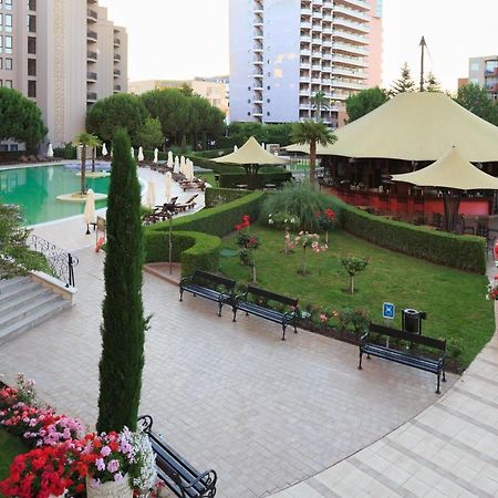 סאני ביץ' Royal Beach Apartment Barcello B מראה חיצוני תמונה