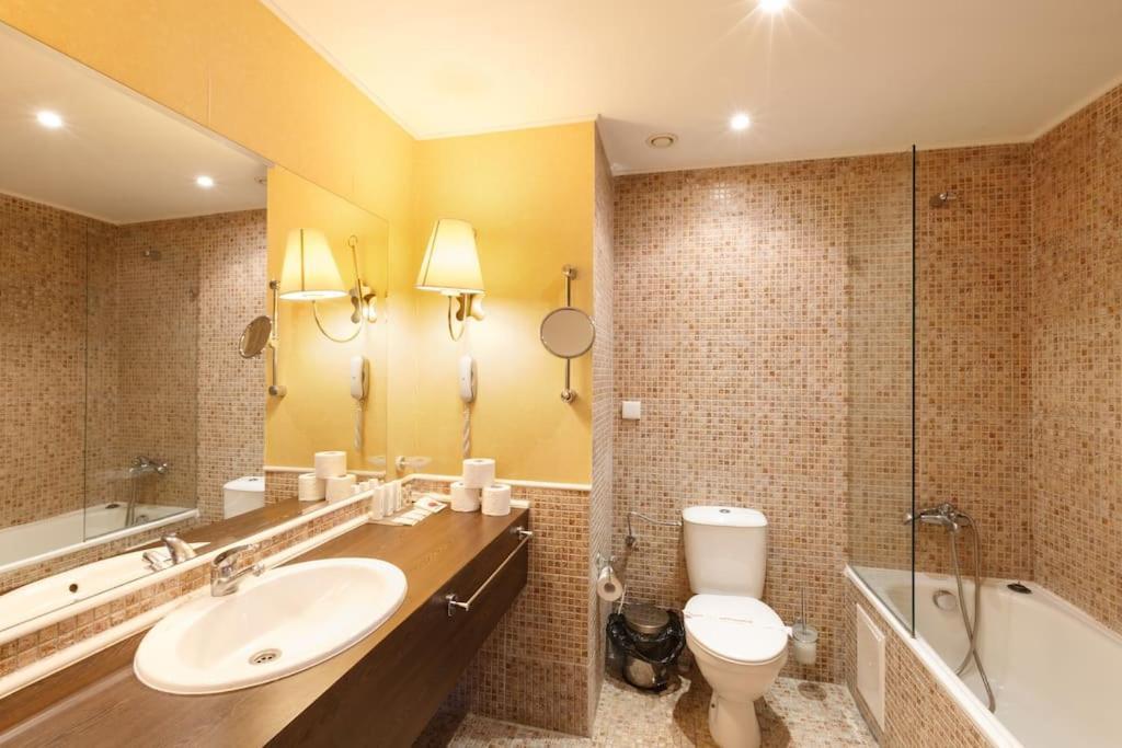 סאני ביץ' Royal Beach Apartment Barcello B מראה חיצוני תמונה