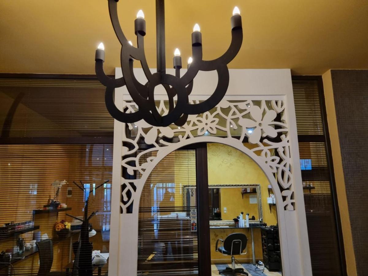 סאני ביץ' Royal Beach Apartment Barcello B מראה חיצוני תמונה